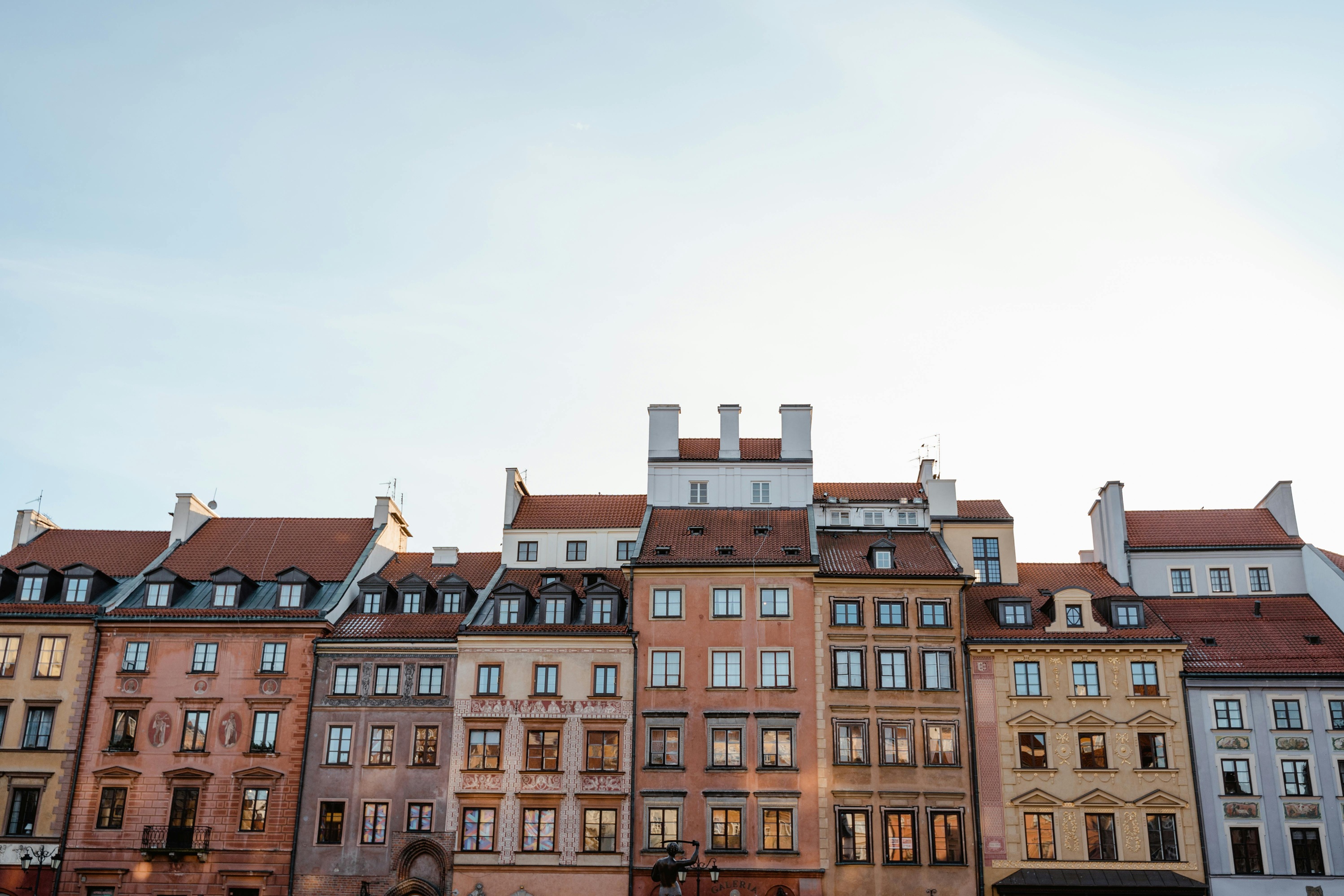 Co lepsze — spółdzielnia czy wspólnota mieszkaniowa